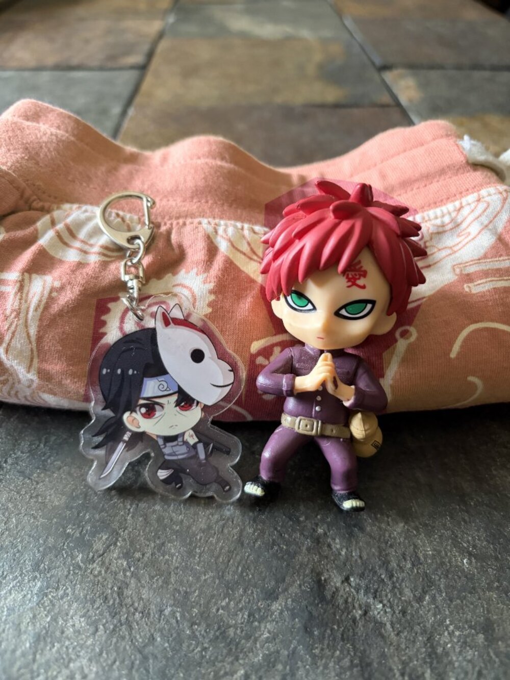 Naruto Shippuden 3-Piece Bundle – Shorts, Gaara Figure, & Itachi Keychain